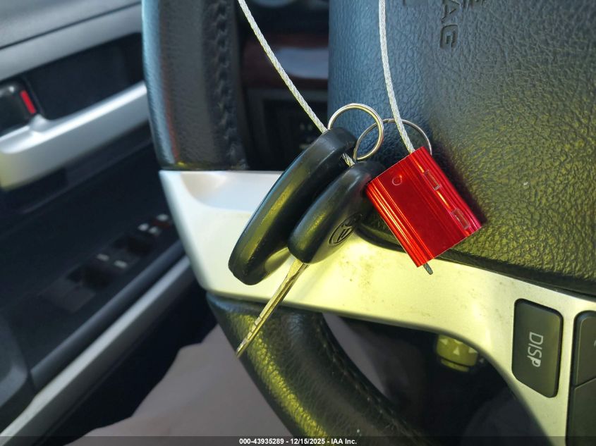 2017 Toyota Tundra Limited 5.7L V8 VIN: 5TFHW5F19HX593875 Lot: 43935289