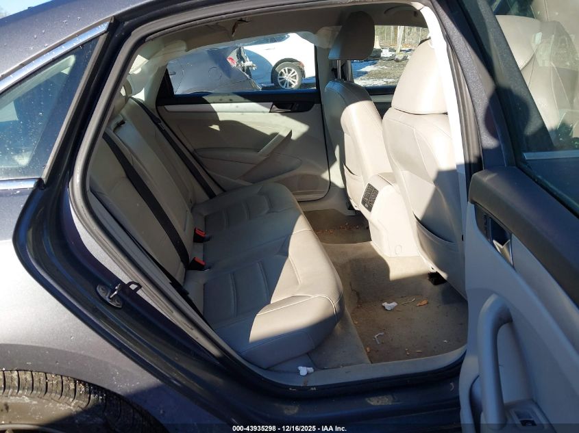 2013 Volkswagen Passat 2.5L Se VIN: 1VWBP7A34DC138647 Lot: 43935298