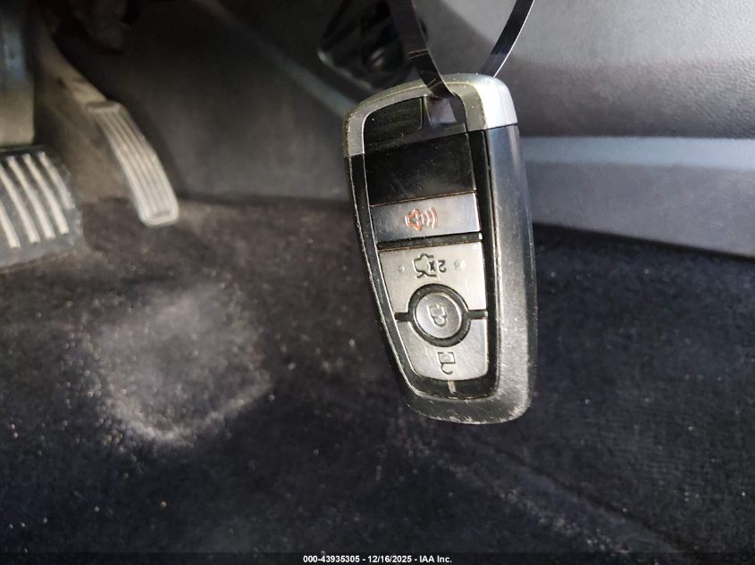 2017 Ford Fusion Hybrid Se VIN: 3FA6P0LU8HR260507 Lot: 43935305