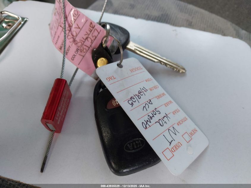 2008 Kia Sorento Lx VIN: KNDJD735385764481 Lot: 43935329