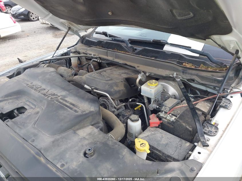 2022 Ram 2500 Tradesman 4X4 8' Box VIN: 3C6UR5HJ5NG202456 Lot: 43935360