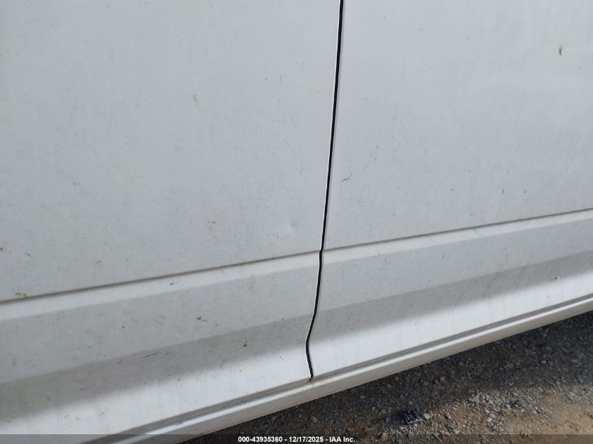 2022 Ram 2500 Tradesman 4X4 8' Box VIN: 3C6UR5HJ5NG202456 Lot: 43935360