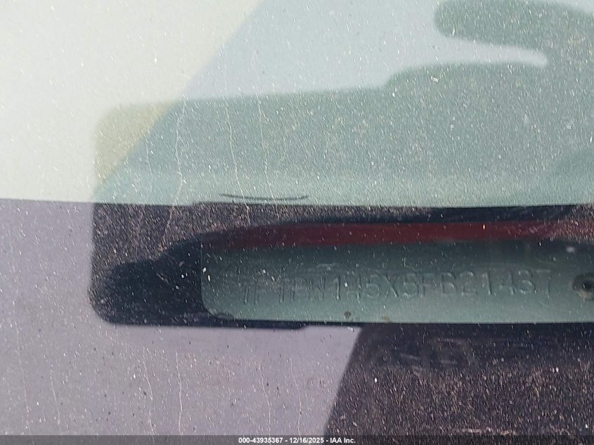 2005 Ford F-150 Fx4/Lariat/Xlt VIN: 1FTPW145X5FB21437 Lot: 43935367