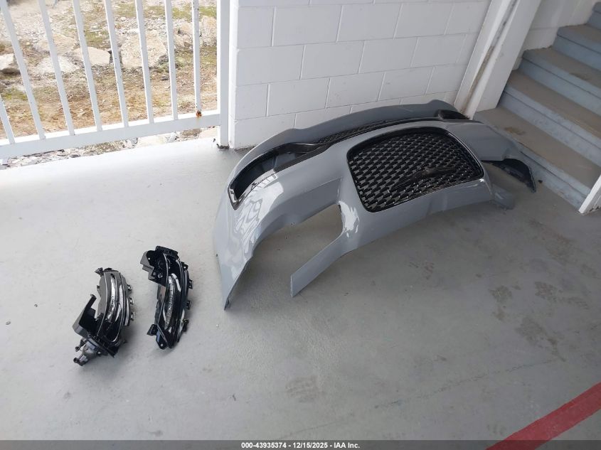 2012 Chrysler 300 Limited VIN: 2C3CCACG4CH222662 Lot: 43935374