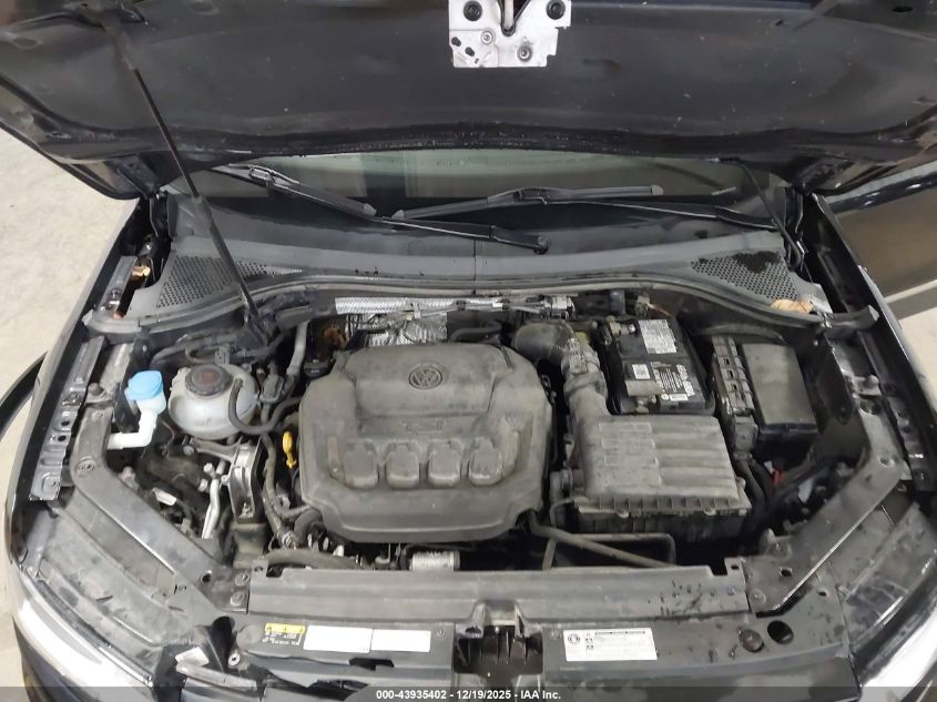 2020 Volkswagen Tiguan 2.0T Se/2.0T Se R-Line Black/2.0T Sel VIN: 3VV2B7AX6LM004886 Lot: 43935402