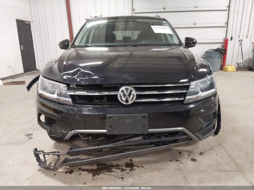2020 Volkswagen Tiguan 2.0T Se/2.0T Se R-Line Black/2.0T Sel VIN: 3VV2B7AX6LM004886 Lot: 43935402