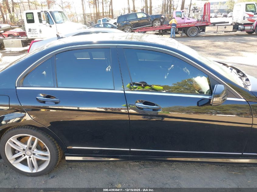 2014 Mercedes-Benz C 300 Luxury 4Matic/Sport 4Matic VIN: WDDGF8ABXEA953513 Lot: 43935411