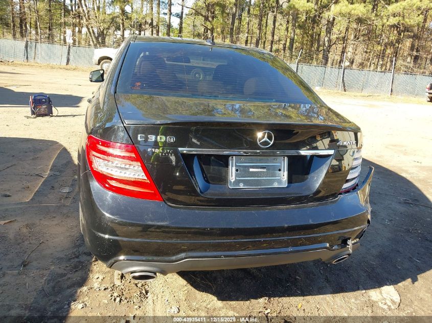 2014 Mercedes-Benz C 300 Luxury 4Matic/Sport 4Matic VIN: WDDGF8ABXEA953513 Lot: 43935411