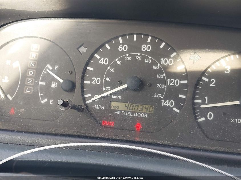 2000 Toyota Camry Le V6 VIN: 4T1BF22K1YU100626 Lot: 43935413