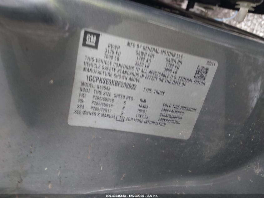 2011 Chevrolet Silverado 1500 Lt VIN: 1GCPKSE3XBF208992 Lot: 43935433