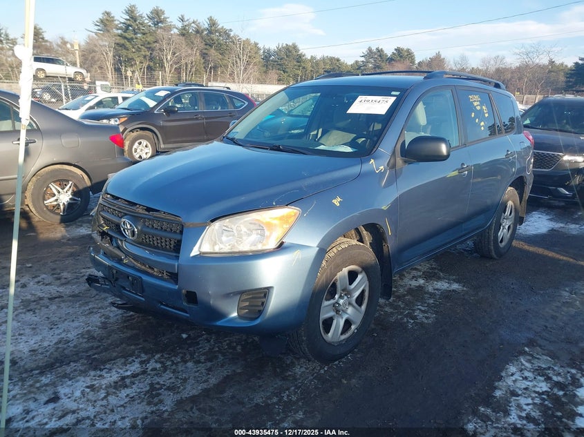 2T3BF4DV7AW074775 2010 TOYOTA RAV 4 photo no. 2