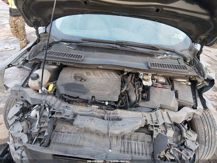 2017 Ford Escape Se VIN: 1FMCU9GD5HUC60862 Lot: 43935482