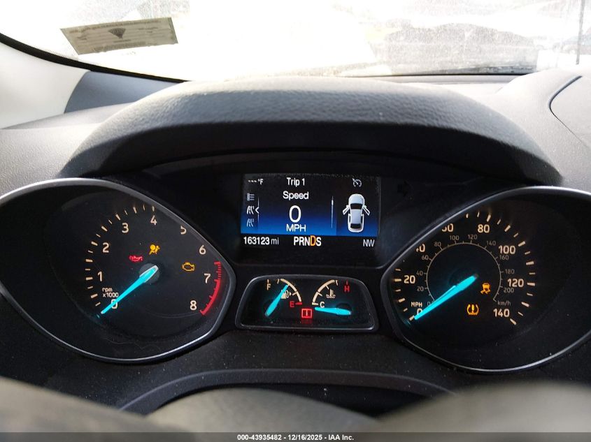 2017 Ford Escape Se VIN: 1FMCU9GD5HUC60862 Lot: 43935482