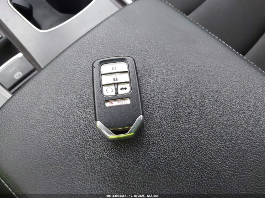 2022 Honda Accord Hybrid Sport VIN: 1HGCV3F20NA043622 Lot: 43935487