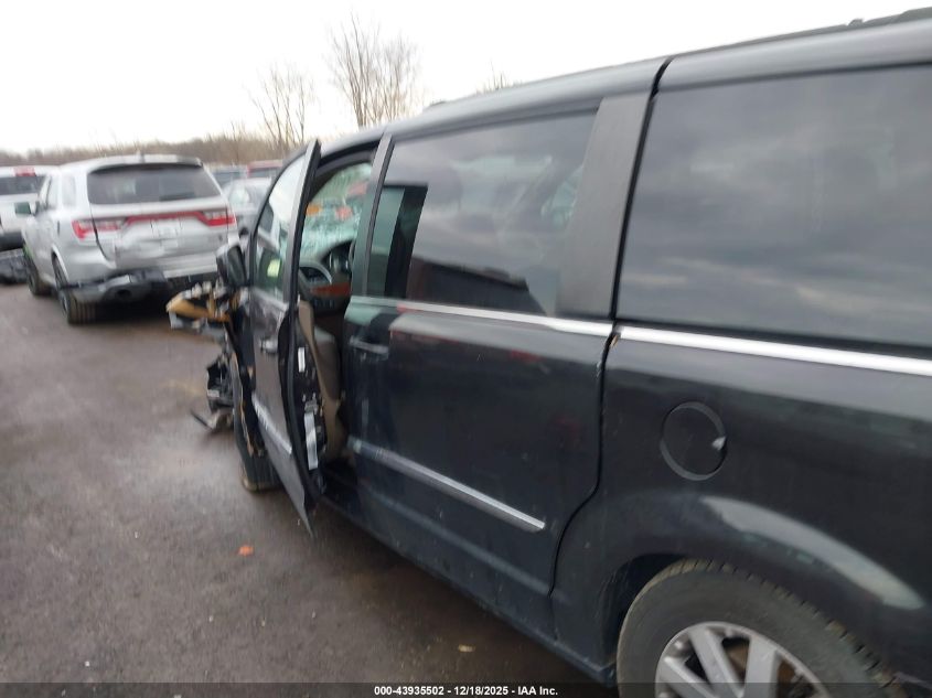 2015 Chrysler Town & Country Touring VIN: 2C4RC1BG8FR520668 Lot: 43935502