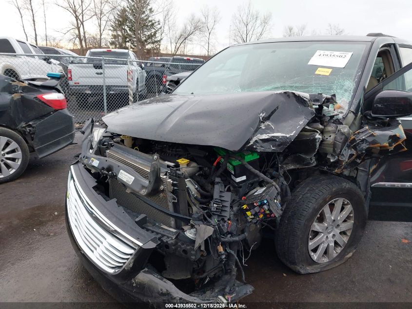 2015 Chrysler Town & Country Touring VIN: 2C4RC1BG8FR520668 Lot: 43935502