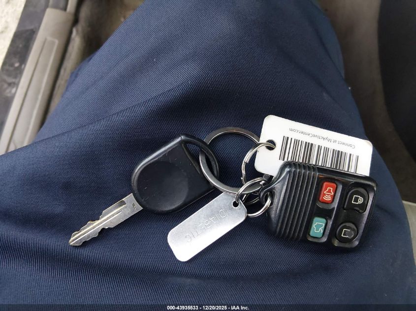 2011 Ford Focus Se VIN: 1FAHP3FN4BW172329 Lot: 43935533