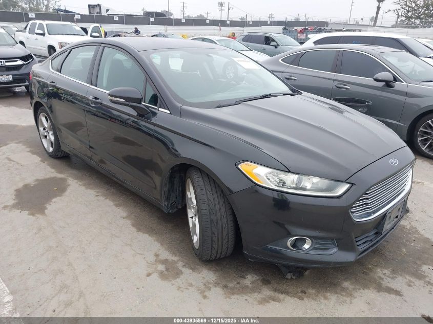 FORD FUSION SE