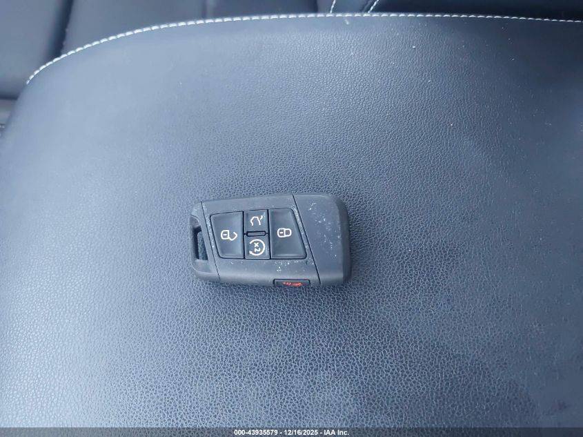 2021 Volkswagen Atlas 3.6L V6 Se W/Technology VIN: 1V2HR2CA4MC573981 Lot: 43935579