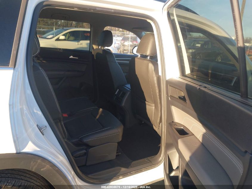 2021 Volkswagen Atlas 3.6L V6 Se W/Technology VIN: 1V2HR2CA4MC573981 Lot: 43935579