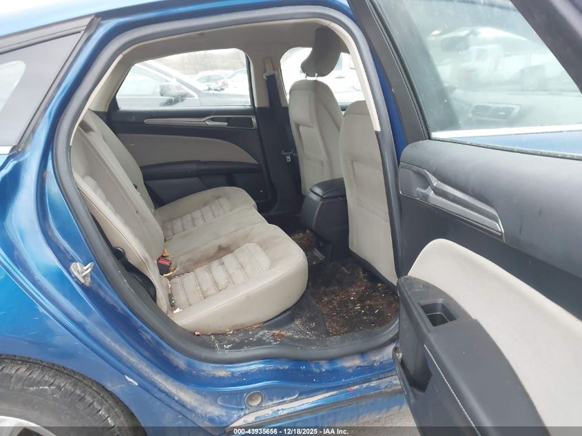 2017 Ford Fusion S VIN: 3FA6P0G72HR377780 Lot: 43935656