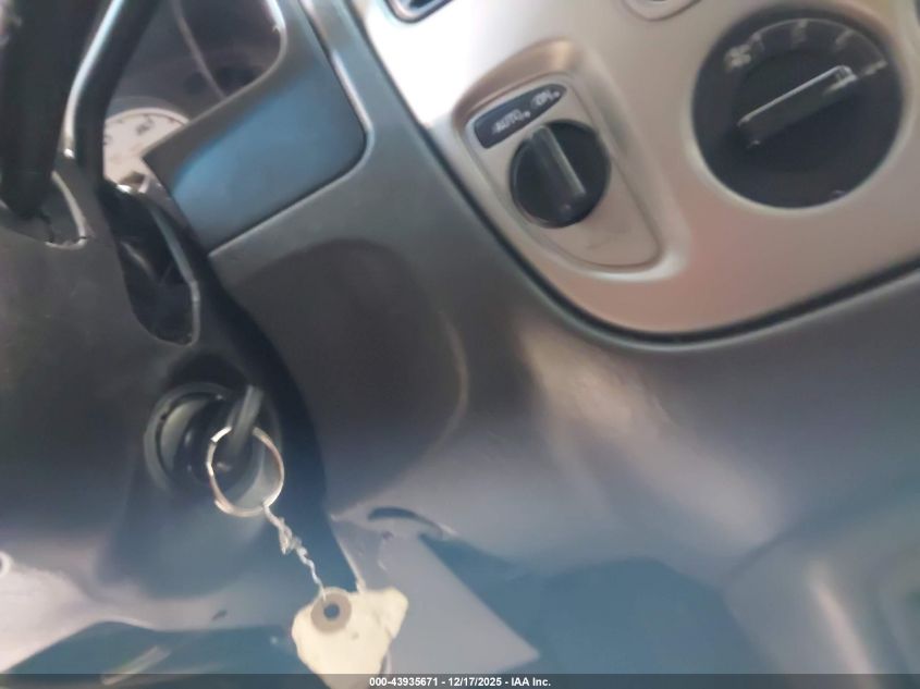 2004 Ford Escape Xlt VIN: 1FMYU93144KA46064 Lot: 43935671