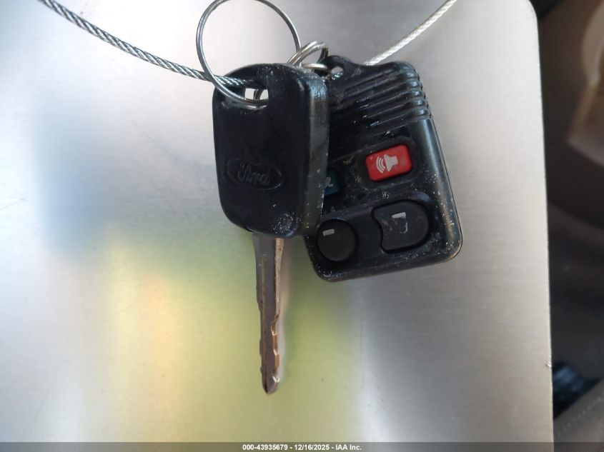 2005 Ford Focus Zxw VIN: 1FAHP36N95W138603 Lot: 43935679