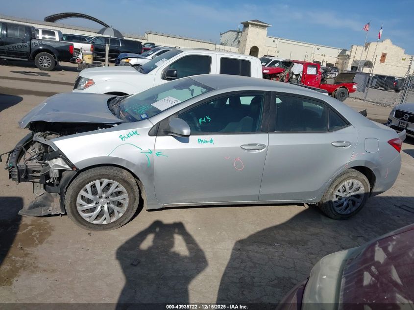 2018 Toyota Corolla Le VIN: 5YFBURHE9JP812292 Lot: 43935722