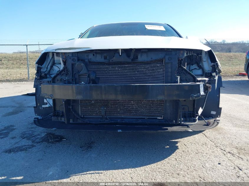 2019 Kia Optima S VIN: 5XXGT4L38KG286040 Lot: 43935730