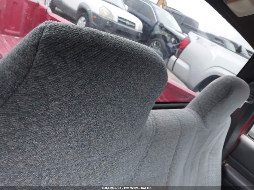 1998 Chevrolet S-10 Fleetside VIN: 1GCCS144XW8228804 Lot: 43935783