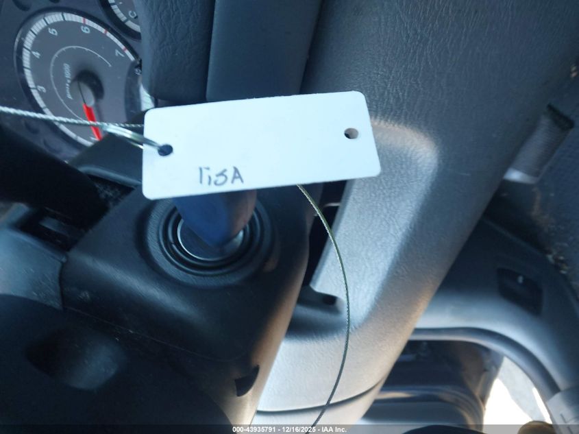 2005 Jeep Liberty Sport VIN: 1J4GL48K05W555628 Lot: 43935791