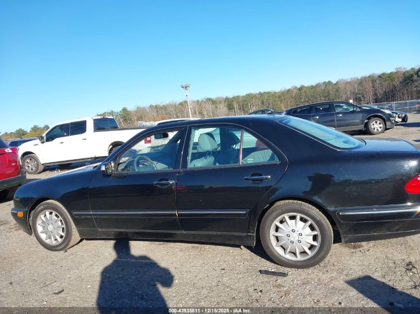 2000 Mercedes-Benz E 320 VIN: WDBJF65J1YB044692 Lot: 43935811