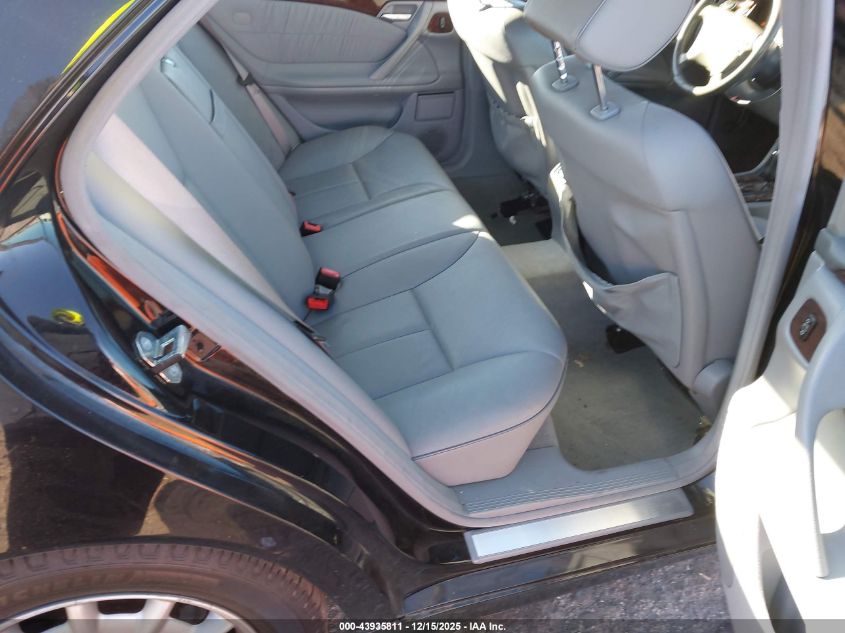 2000 Mercedes-Benz E 320 VIN: WDBJF65J1YB044692 Lot: 43935811