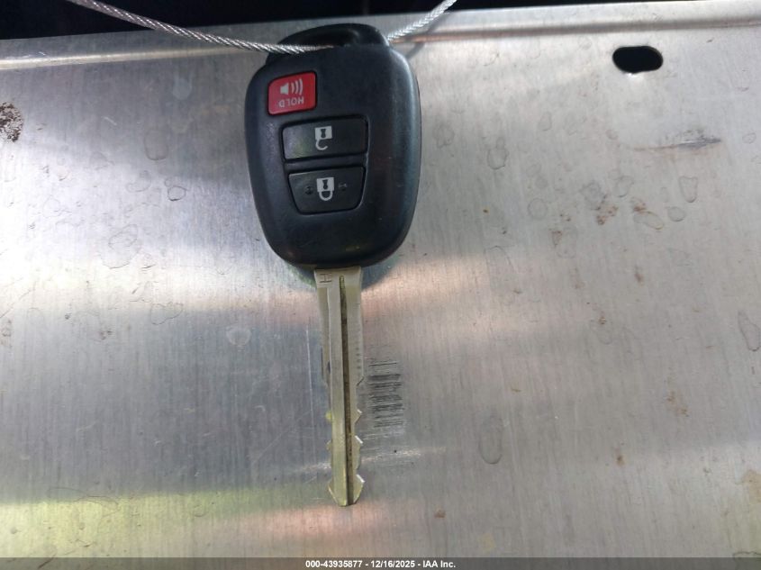 2021 Toyota Tacoma Sr V6 VIN: 5TFCZ5AN3MX275711 Lot: 43935877