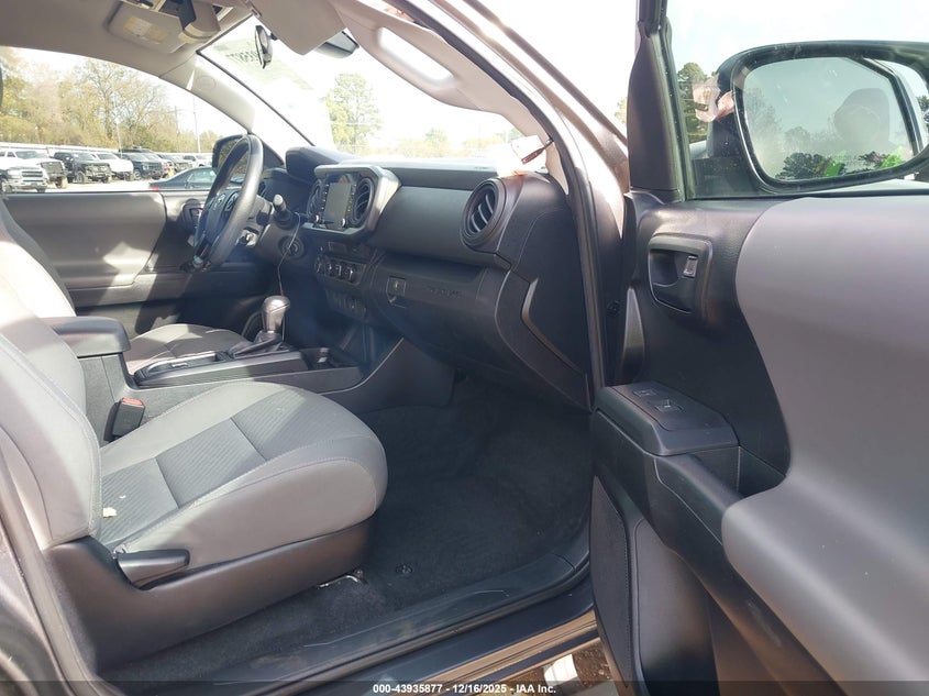 2021 Toyota Tacoma Sr V6