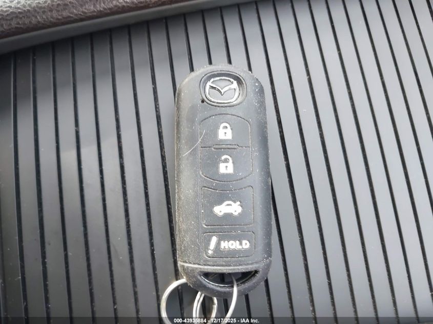 2017 Mazda Mazda6 Grand Touring VIN: JM1GL1W53H1121898 Lot: 43935884