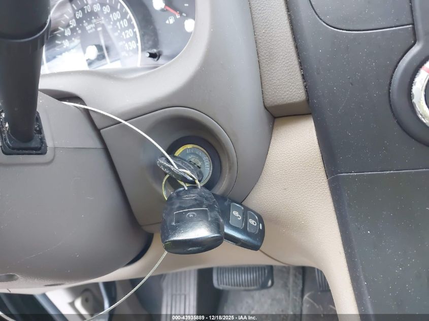 2014 Kia Sedona Lx VIN: KNDMG4C70E6580805 Lot: 43935889