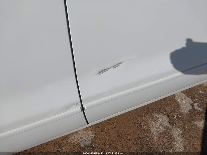 2017 Chevrolet Silverado 1500 1Lt VIN: 3GCUKREC1HG377110 Lot: 43935895