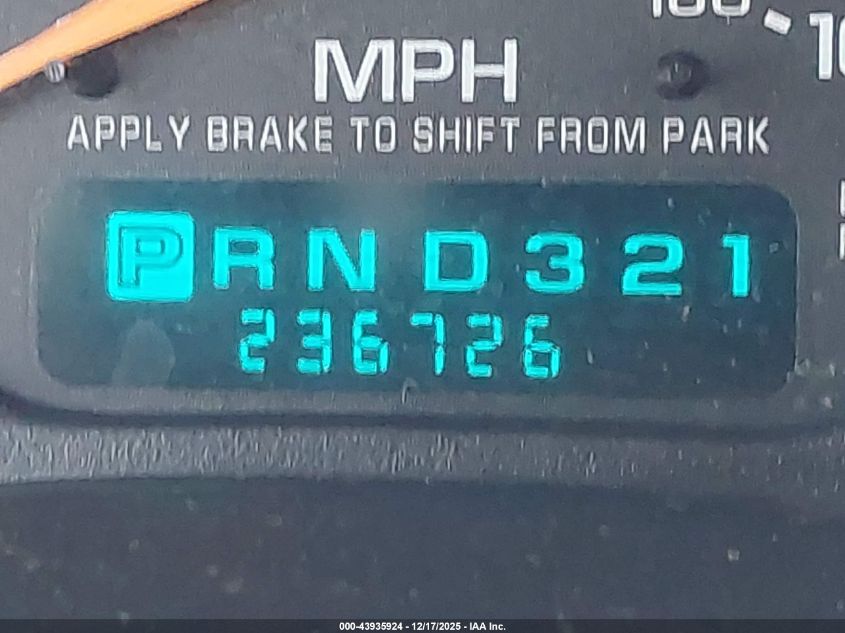 2002 Chevrolet Tahoe Lt VIN: 1GNEK13Z42J249065 Lot: 43935924