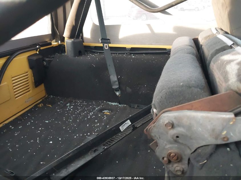 2004 Jeep Wrangler Unlimited VIN: 1J4FA49S04P777613 Lot: 43935937