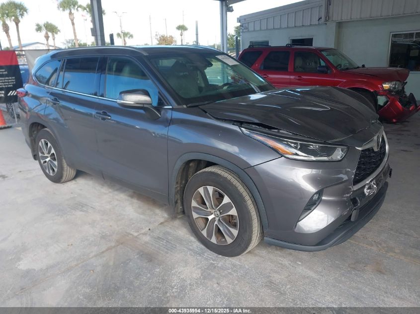TOYOTA HIGHLANDER XLE