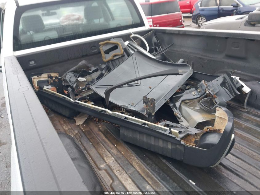 2017 Chevrolet Silverado 2500Hd Wt VIN: 1GC1CUEY5HF185639 Lot: 43935975