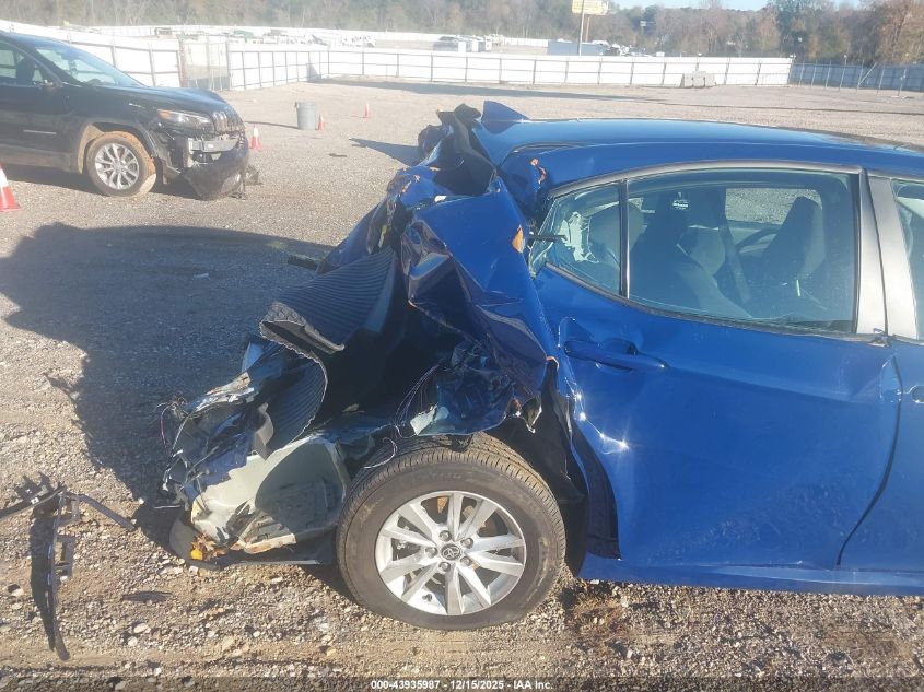 2025 Toyota Camry Le VIN: 4T1DAACK5SU043256 Lot: 43935987