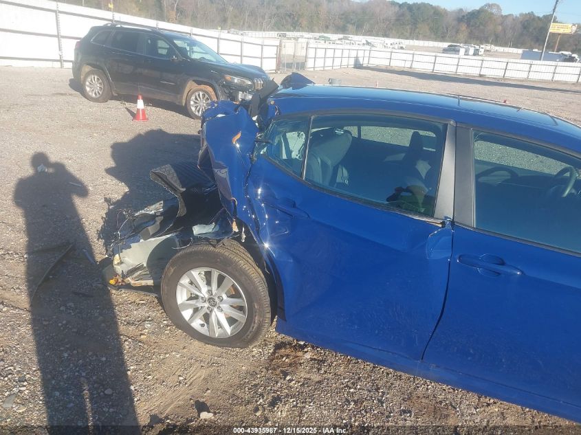 2025 Toyota Camry Le VIN: 4T1DAACK5SU043256 Lot: 43935987