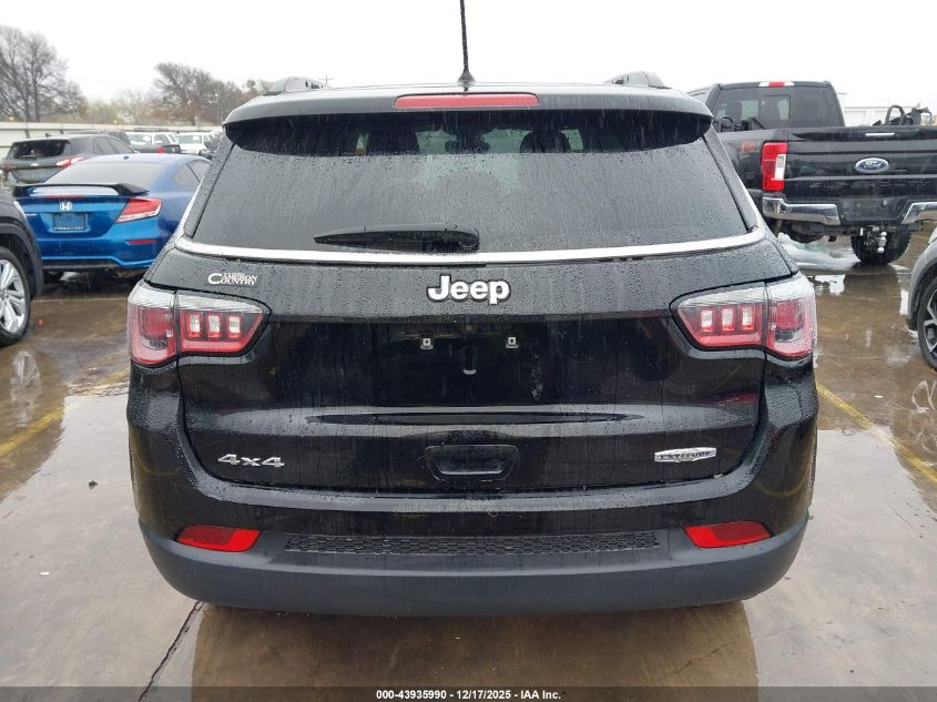 2018 Jeep Compass Latitude 4X4 VIN: 3C4NJDBB3JT307174 Lot: 43935990