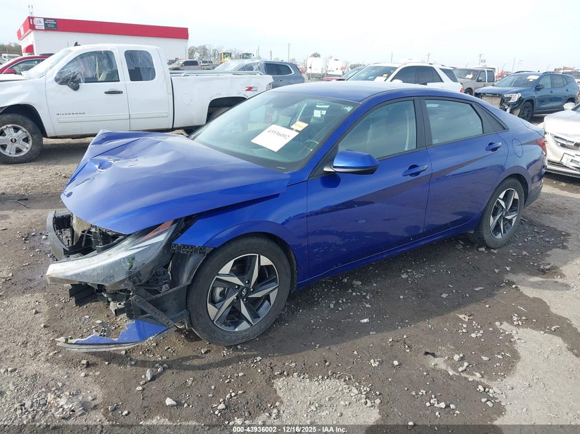 2023 Hyundai Elantra Sel