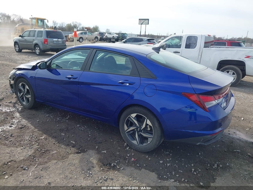 2023 Hyundai Elantra Sel