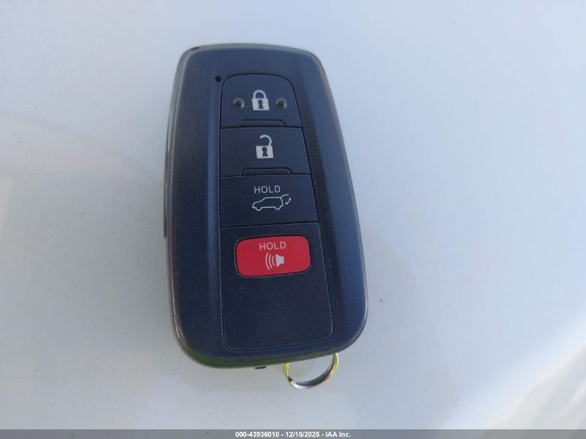 2023 Toyota Rav4 Hybrid Xle Premium VIN: JTMB6RFV5PD546214 Lot: 43936010