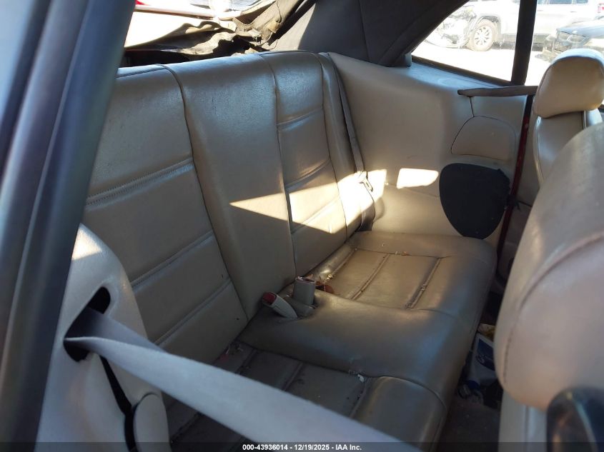 2000 Ford Mustang VIN: 1FAFP4446YF100922 Lot: 43936014