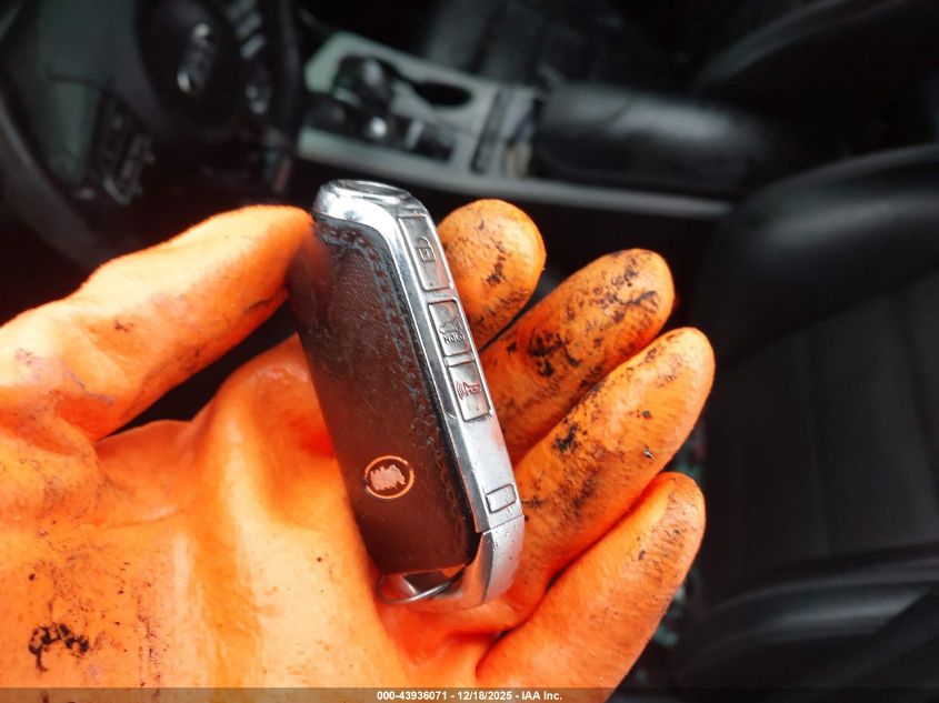 2018 Kia Stinger Gt2 VIN: KNAE55LCXJ6040351 Lot: 43936071